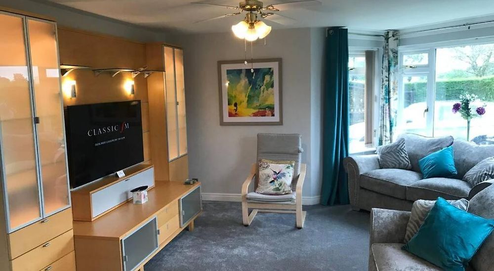 Apartment Spacious Luxury 2 Bed Flat With Sauna And Triple Garage Sheffield,  United Kingdom - book now, 2023 prices